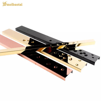 آینه طلایی برش شده فولاد ضد زنگ U Channel Edge Profile با ضخامت 0.55MM و ویژگی ضد چاپ انگشت