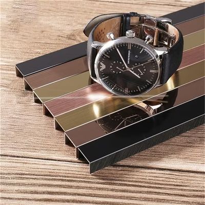 304 فولاد ضد زنگ تایل تراش U پروفایل با V Groove و پوشش رنگ برای حفاظت تزئینی