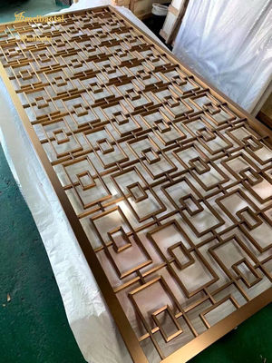 قیمت خوب جداکننده اتاق از جنس استنلس استیل 3048 میلی متری، پرده های فلزی تزئینی در فضای باز HRB100 آنلاین